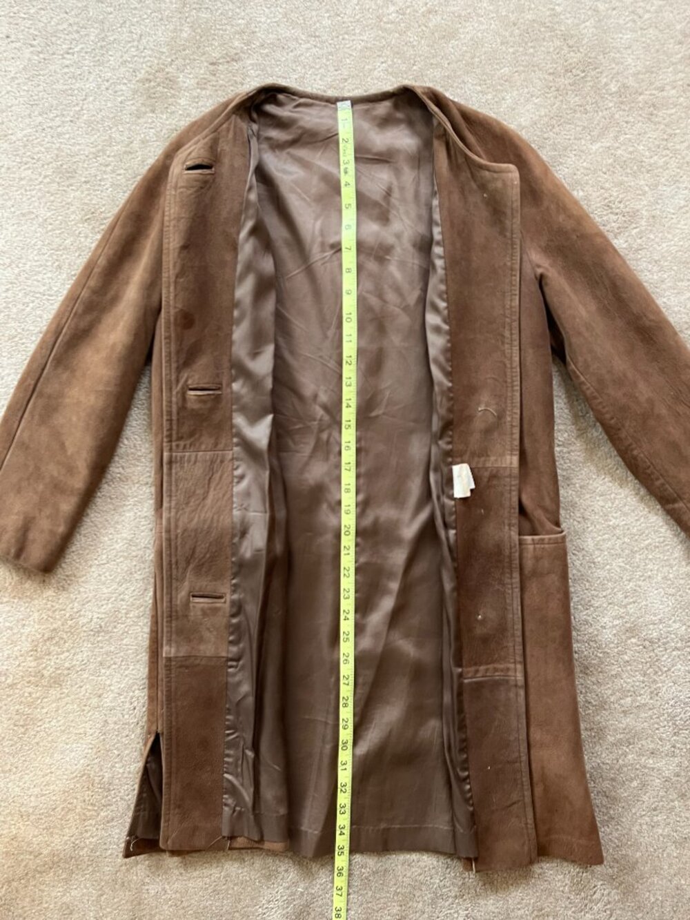 Vintage 1960s Women's Brown Suede Collarless Button Coat w/Pockets Mid Century - Picture 7 of 16